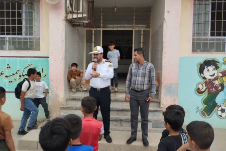 برنامه آموزش و ترویج فرهنگ ترافیک در مدرسه قدس روستای قورپلجه حاشیه محور گنبد