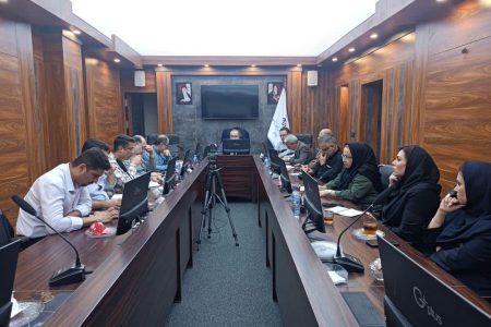 تبیین سیاست‌های حوزه مدرسه سازی در گلستان، تأکید بر کار تخصصی ،جهادی و امیدآفرینی