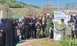 پویش «سرو ایران» روز پنجشنبه همزمان با ۲۰ فروردین روز ملی فناوری هسته‌ای، با کاشت ۲۰۰۰ اصله نهال در گلستان برگزار شد.