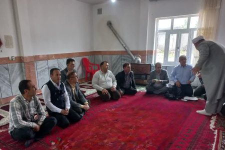 برگزاری میز خدمت مخابرات در روستای یانلاغ شهرستان مراوه‌تپه