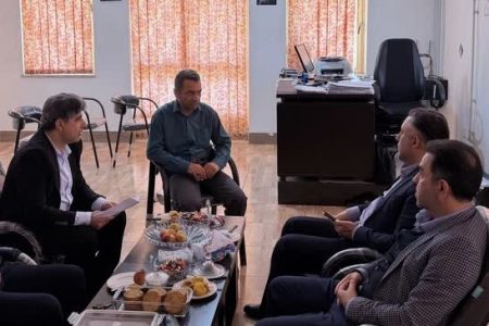 حضور مدیرکل تعزیرات حکومتی گلستان در اداره تعزیرات حکومتی شهرستان آزادشهر