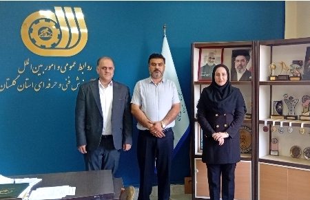 به مناسبت روز روابط عمومی و ارتباطات دیداری صمیمانه شکل گرفت