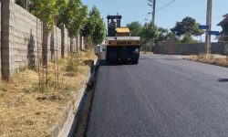 لبخند آبادانی بر چهره روستای چنارلی؛ آسفالت ۳۰۰۰ مترمربع از معابر خاکی توسط بنیاد مسکن گلستان