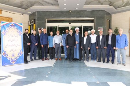 به مناسبت روز بازنشستگان،مراسم تجلیل و تکریم پیشکسوتان اداره کل اوقاف برگزار شد