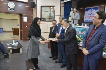 خدمتگیرندگان؛ مهمترین ناظران و قضاوتکنندگان عملکرد ما در نظام سلامت هستند