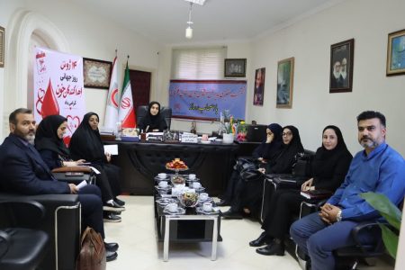 «یک قطره انسانیت»؛ تجلیل از ایثار اهداکنندگان خون در نشست خبری مدیرکل انتقال خون گلستان
