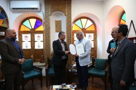 تقدیر وزیر میراثفرهنگی از مدیرکل ثبتاسناد گلستان/ همافزایی اداراتکل میراثفرهنگی و ثبتاسناد استان برای تثبیت مالکیت آثار تاریخی
