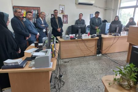 تحول در توزیع اسناد هویتی در گلستان؛ همکاری ویژه پست و ثبت احوال برای توسعه خدمات الکترونیک