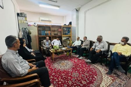 بررسی عملکرد و تبیین راهکارهای عملیاتی برای تحقق برنامه‌های مخابرات شهرستان آزادشهر