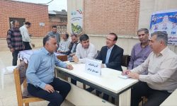 برگزاری میز خدمت با حضور کارکنان امور آبفا