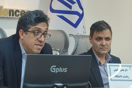 نشست خبری دکتر ابراهیمی رئیس دانشگاه علوم پزشکی استان گلستان به همراه معاونین دانشگاه علوم پزشکی به مناسبت هفته دولت
